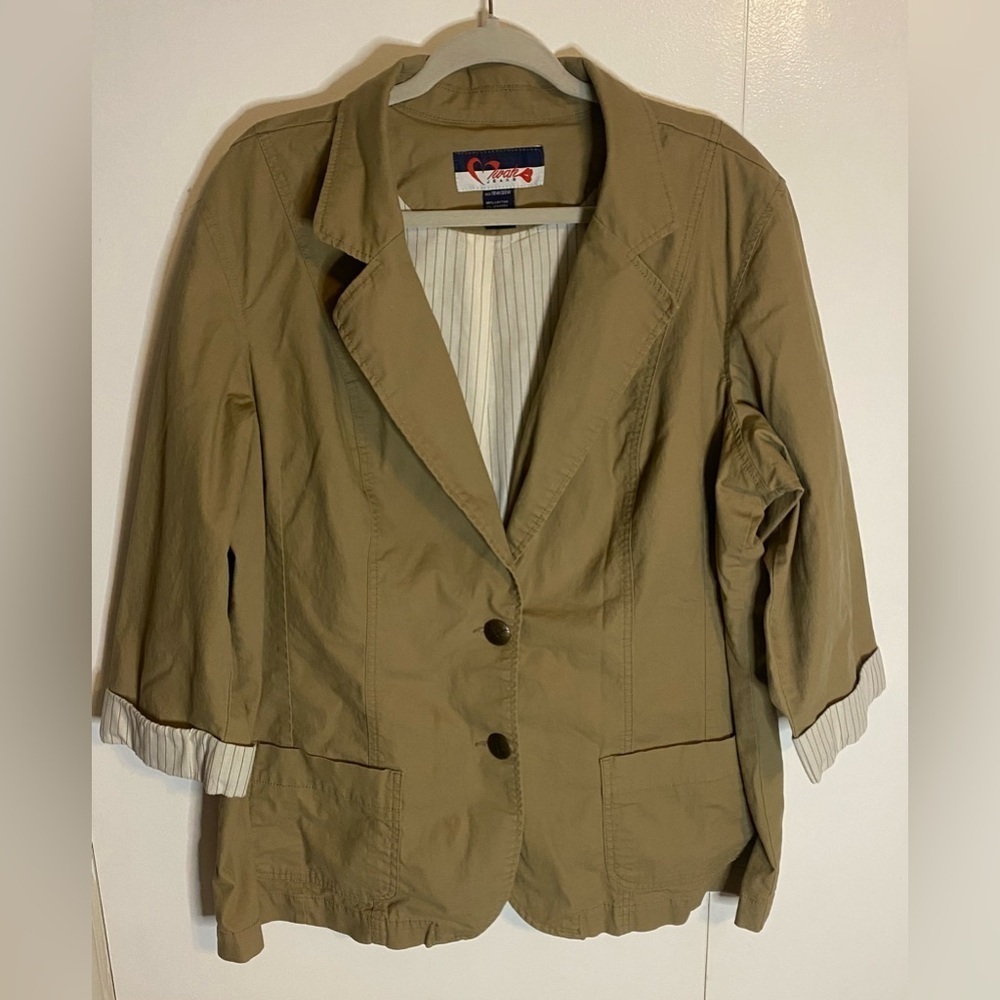 Women’s Tan Mwah Blazer Style Lightweight Tan Plus Size Jacket Size 18W/20W